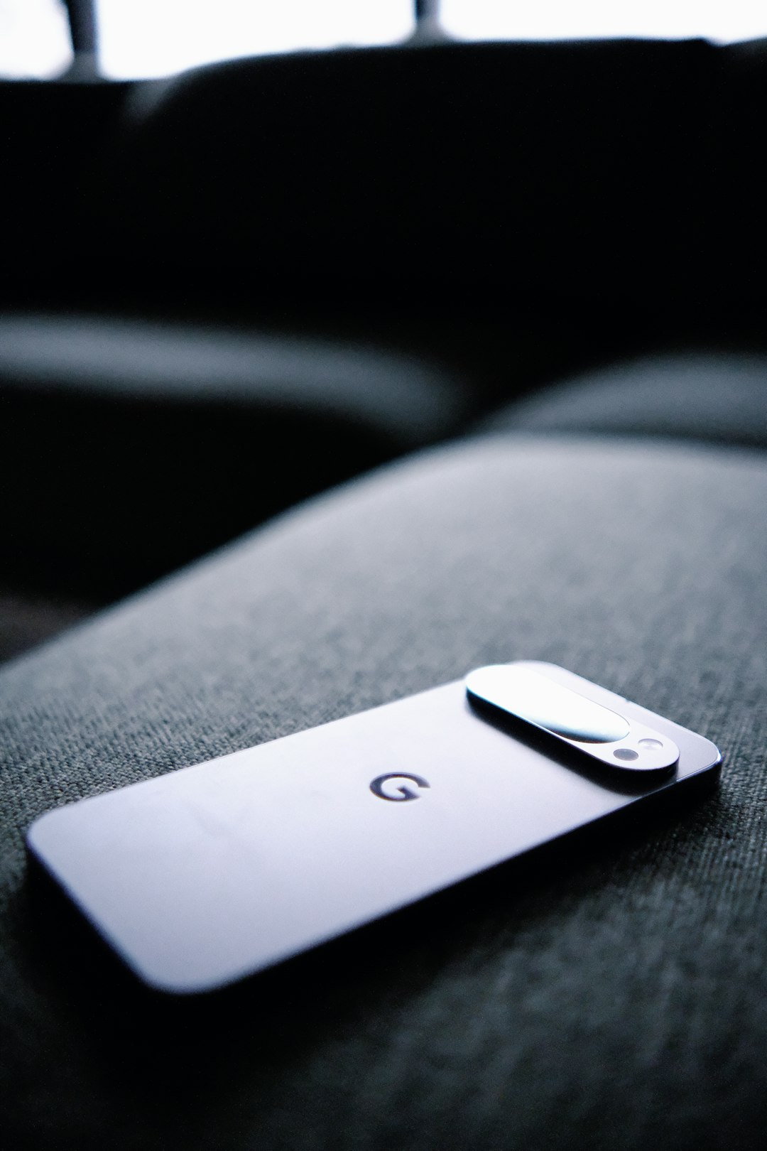 Google pixel 10 pro xl close up